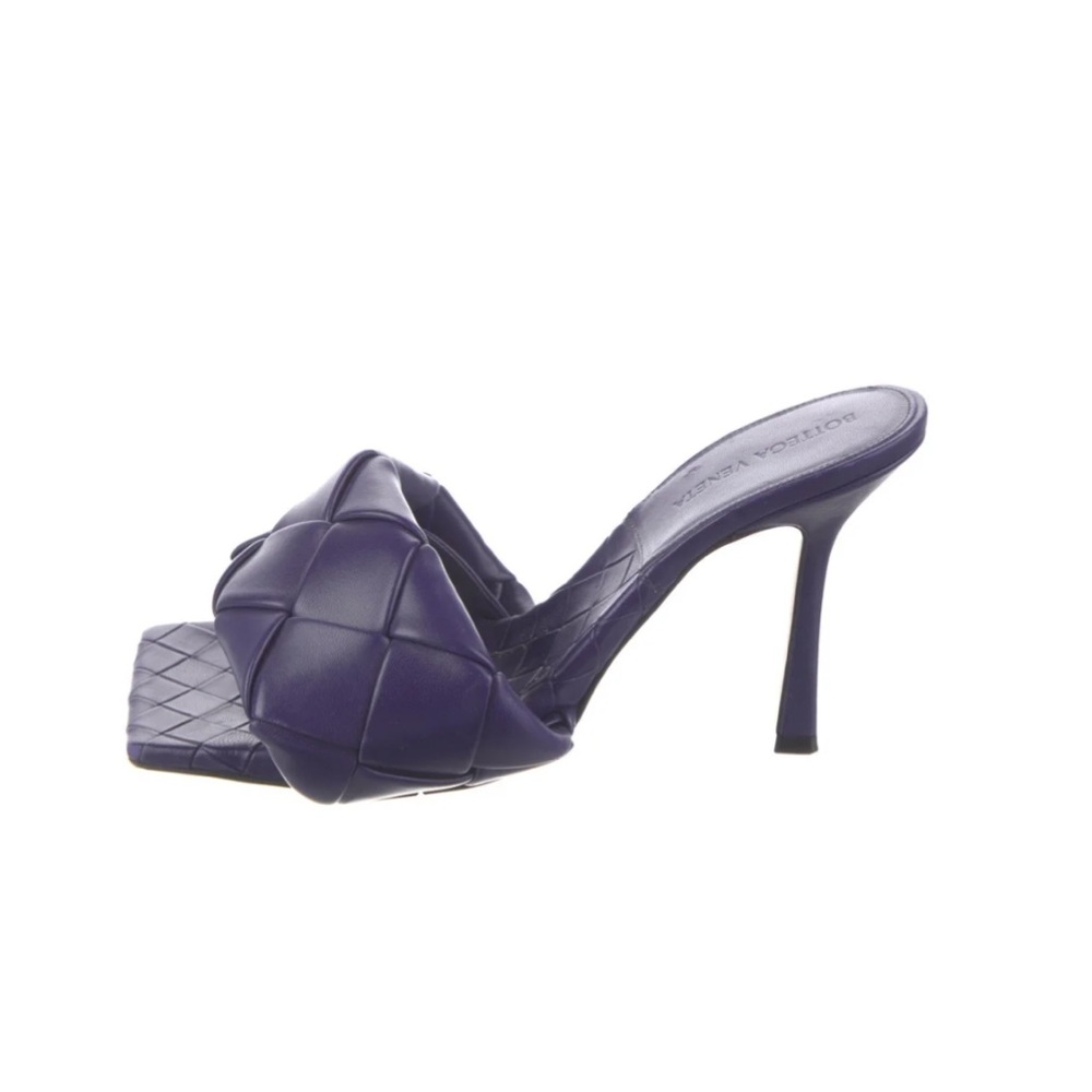 Bottega Veneta LIDO Women's Quilted Purple Sandals